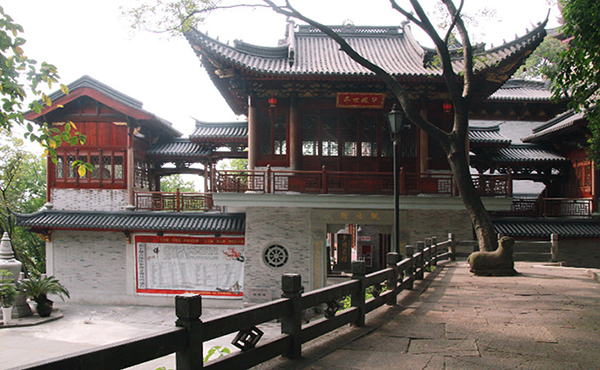 寺庙建筑设计中的声学考虑与音响效果